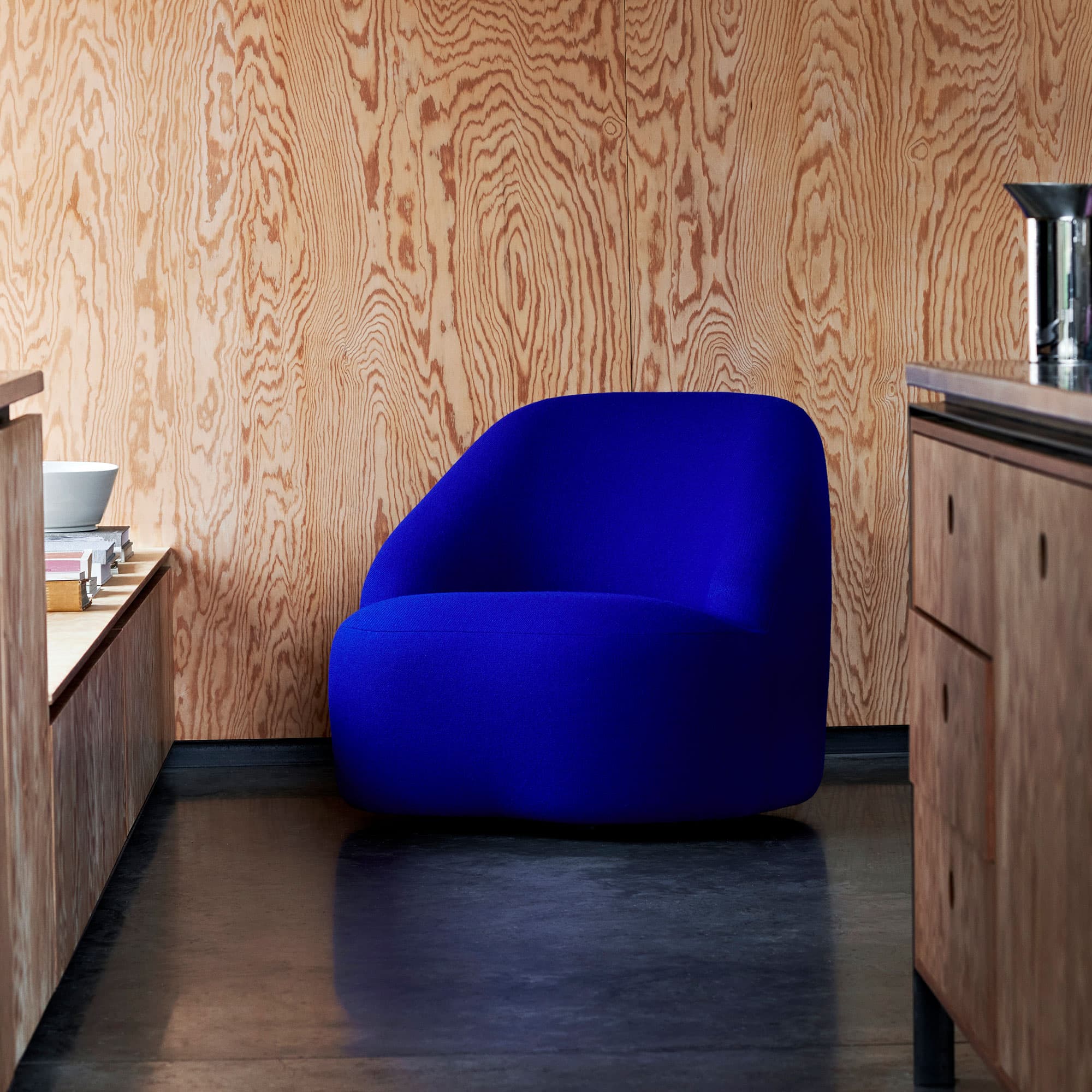 Margas Lounge Chair LC2