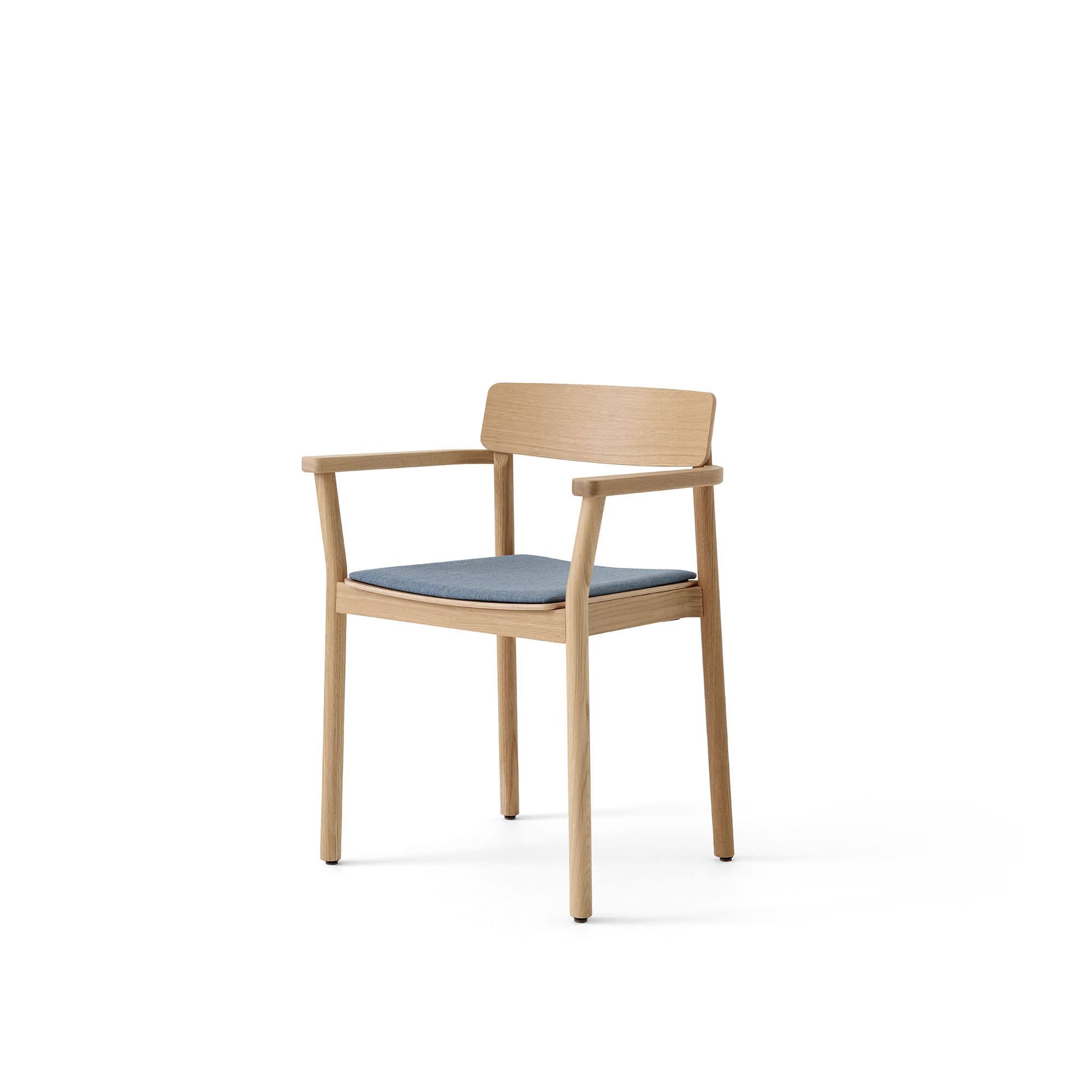 Betty Armchair TK11