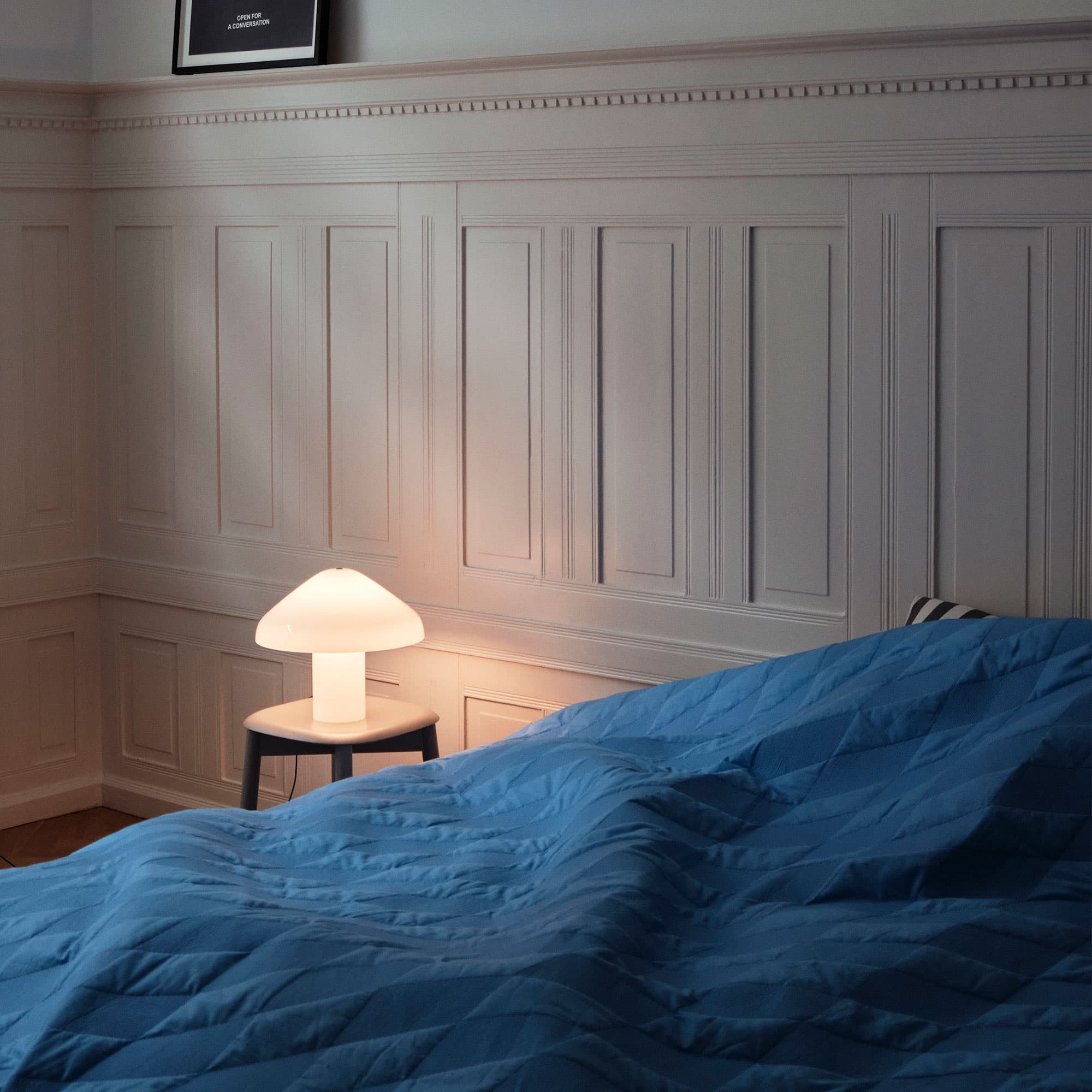 Pao Glass Table Lamp