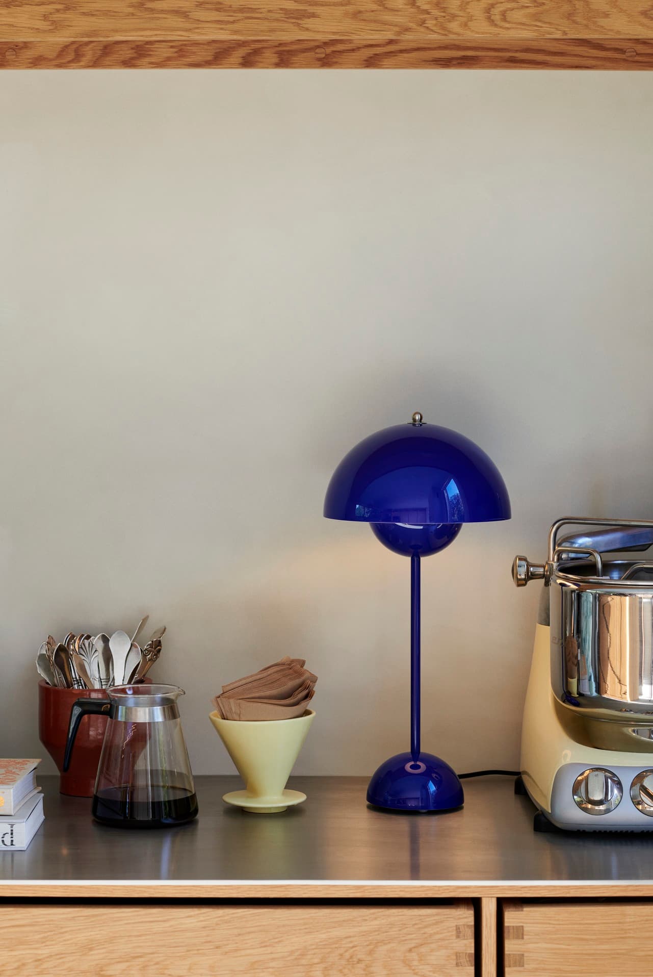Flowerpot Table Lamp VP3