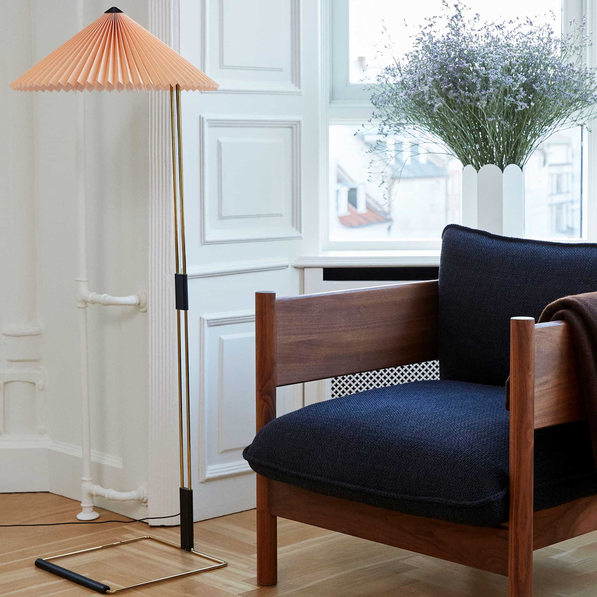 Matin Floor Lamp