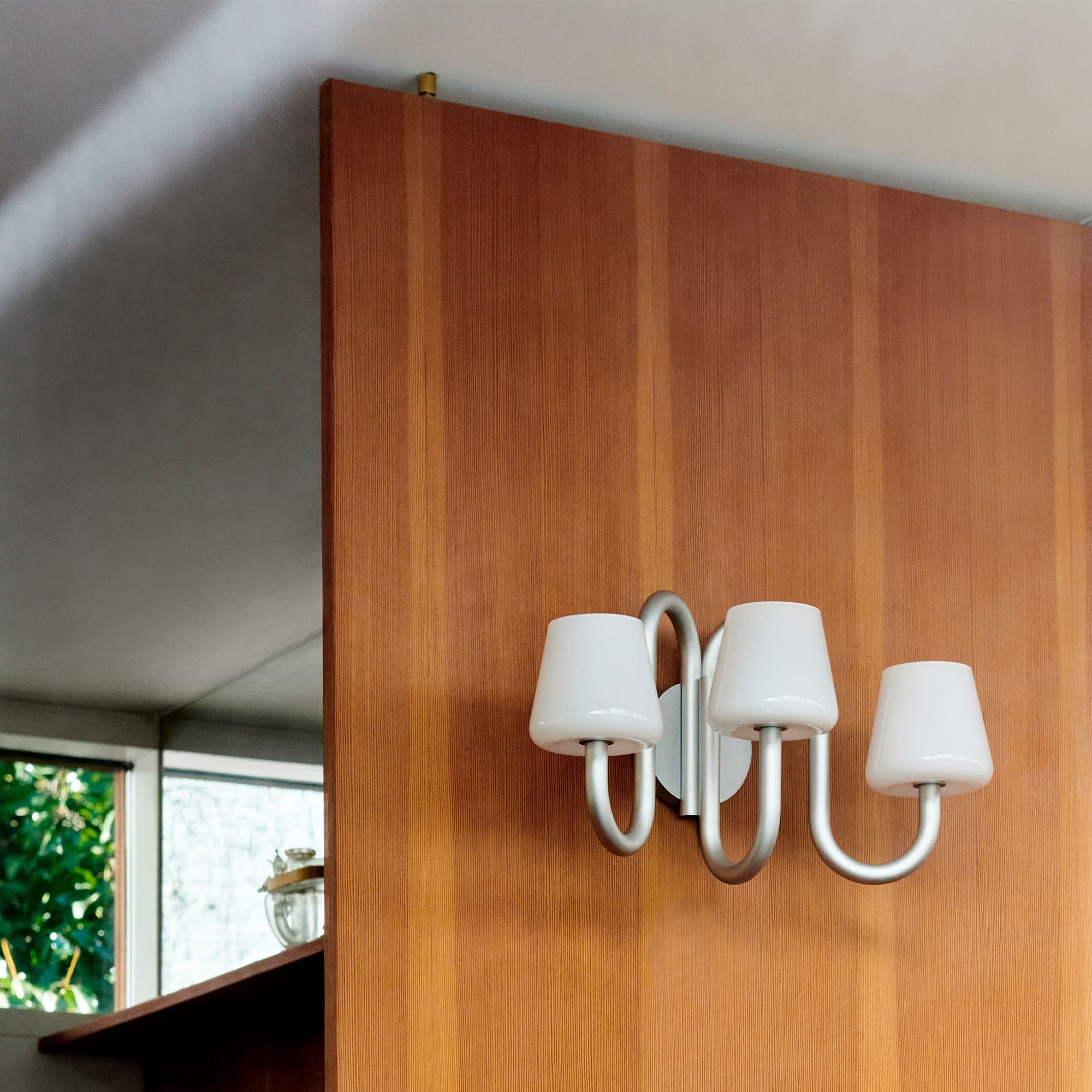 Apollo Wall Scone