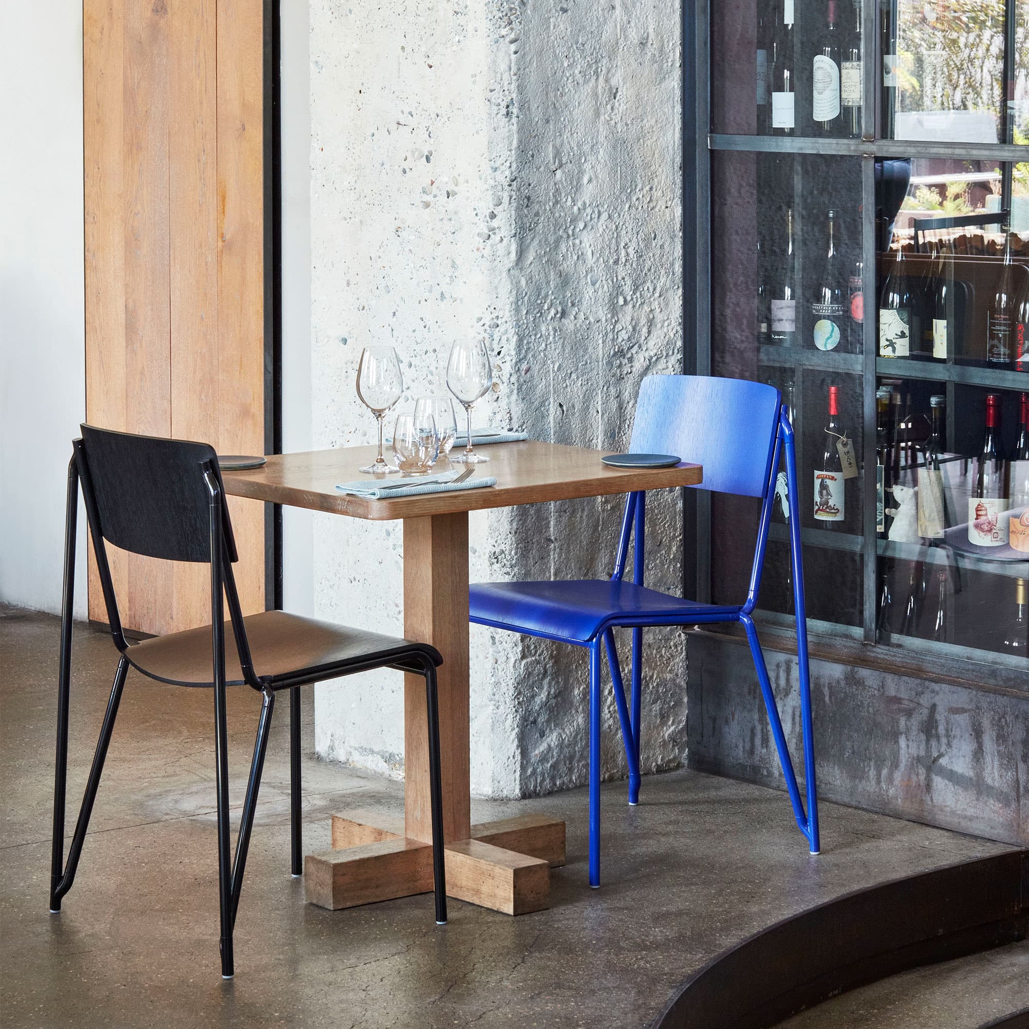 Petit Standard Chair