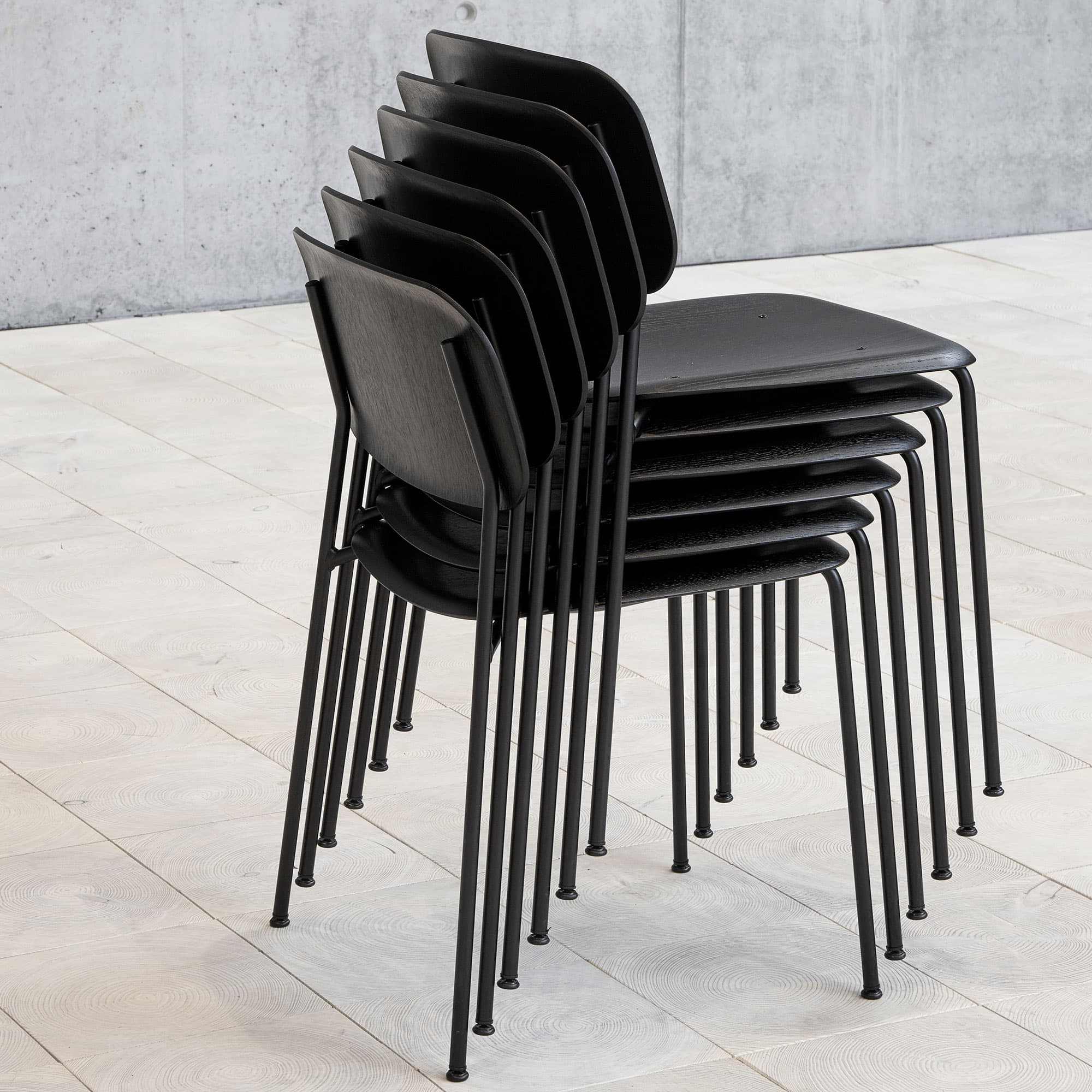 Soft Edge40 Chair