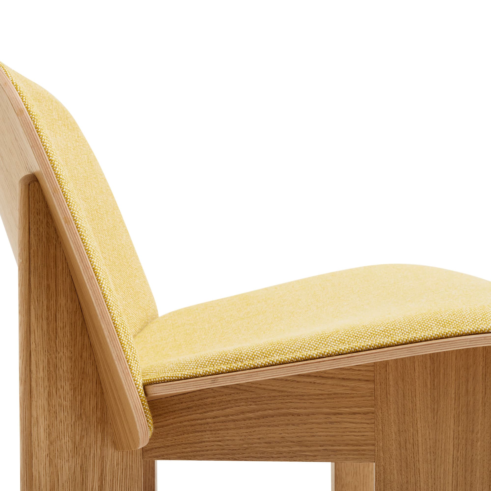 Chisel 85 Lounge Chair w. Upholstery