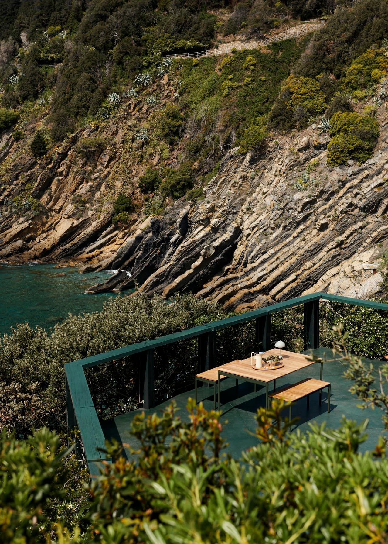 Ville Outdoor Table AV25/AV26