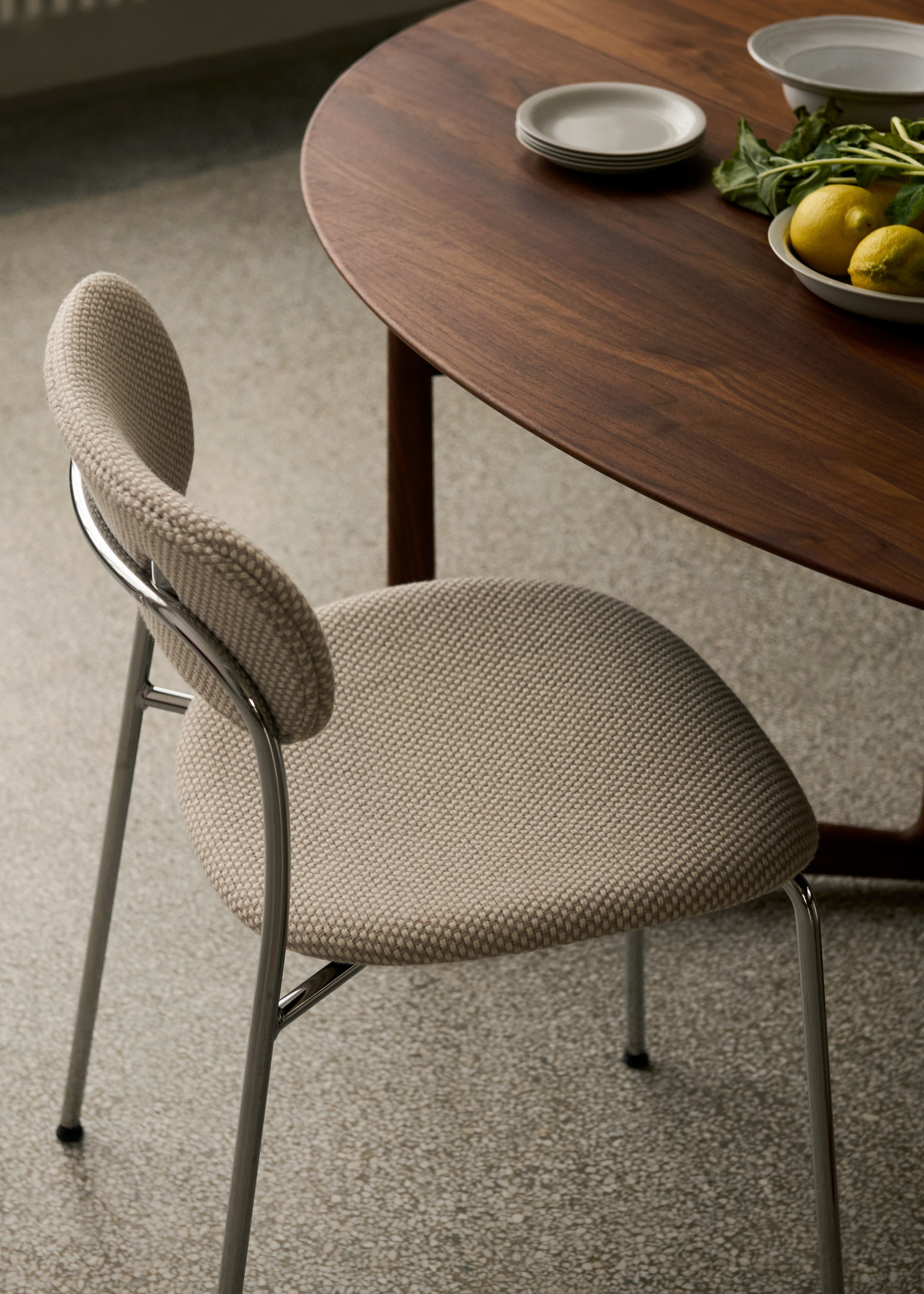 Pavilion Chair AV12 Full upholstery
